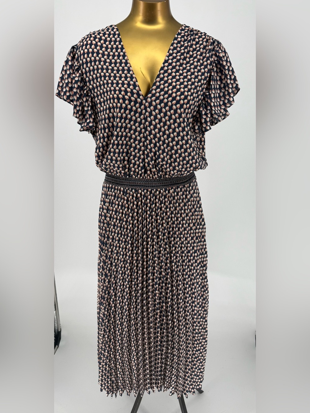 NWT Max Studio Navy and Blush Printed V-Neck Pleated Midi Dress Size XL